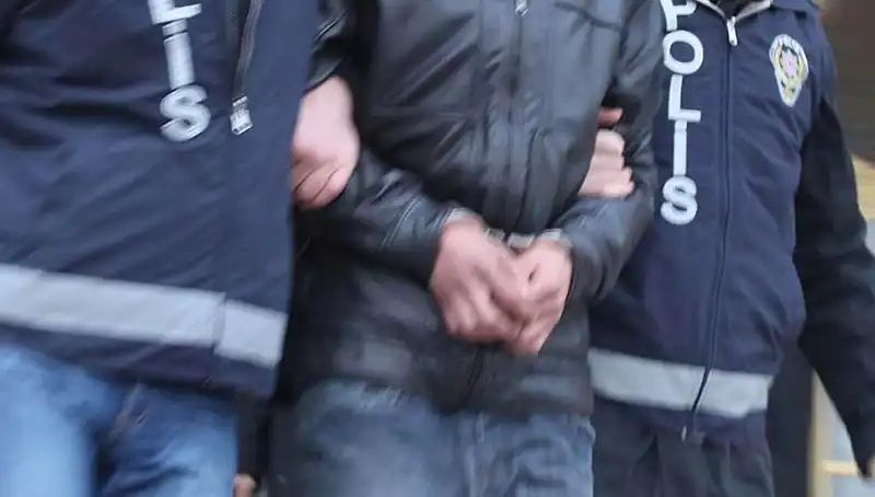 Konya’da Dev Dolandırıcılık Çetesi Çökertildi: 13 Kişi Tutuklandı