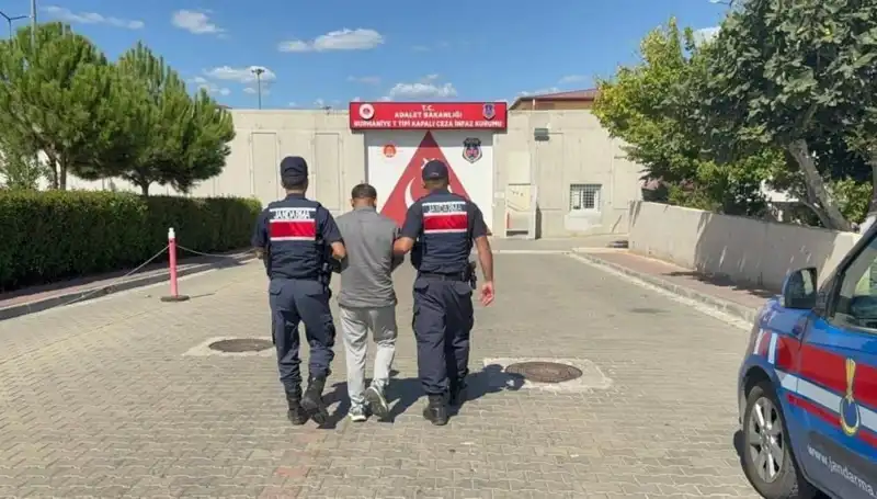 44 Yıl Hapis Cezası ile Aranan Şahıs Edremit'te Yakalandı