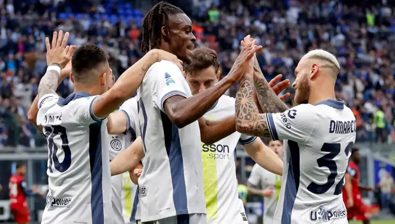 Serie A Zirvesinde Puanlar Eşitlendi: Şampiyon Beraberlikle Belirlenebilir Mi?