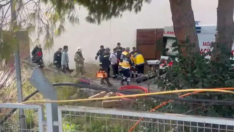 İstanbul'daki Trafo Patlaması: Korkutan Olay İşçi Hayatını Tehlikeye Attı