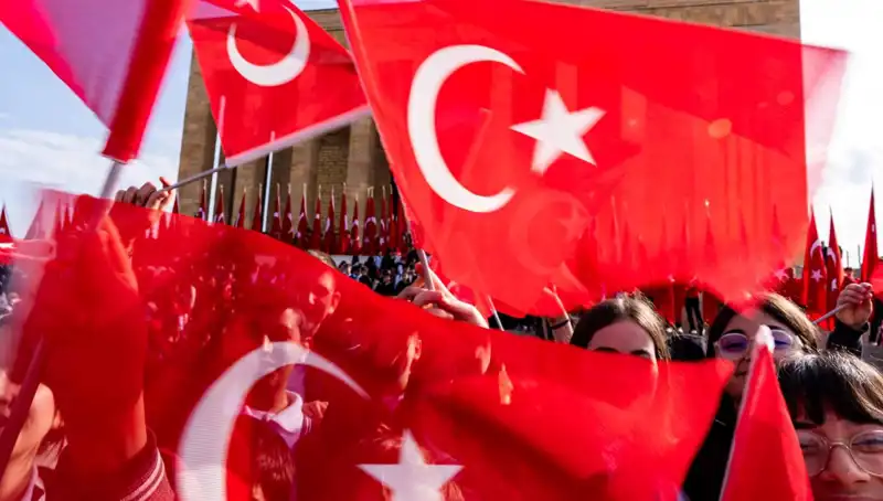 23 Nisan Ulusal Egemenlik ve Çocuk Bayramı'nın Renkli Kutlamaları Herkesi Büyüledi!