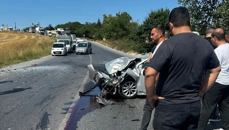 İstanbul'da Dehşet Anları: Kalp Krizi Geçiren Sürücü Otobüse Çarptı