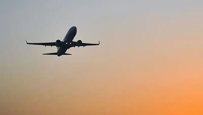 İstanbul Havaalanı'nda Yolcu Uçakları Aktif: THY ve Pegasus Tekrar Başlıyor!
