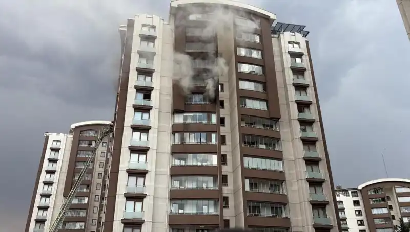 Ankara’da 14 Katlı Binada Yangın: Can Pazarına Dönüşen Olayın Ayrıntıları