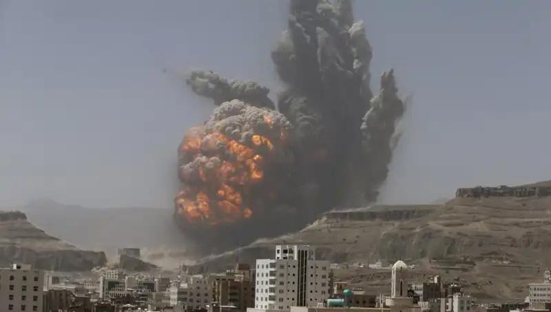 Yemen’de Fabrikaya Hava Saldırısı: ABD Operasyonu Sonrası 5 Ölü ve 13 Yaralı