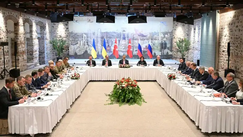 İstanbul'da Barış Zirvesi: Rus Heyetinin Türkiye Ziyareti Üzerine Tüm Detaylar