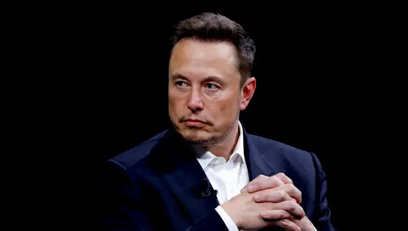 Tesla'nın Geleceği: Robotlar Cerrahları Geçiyor!