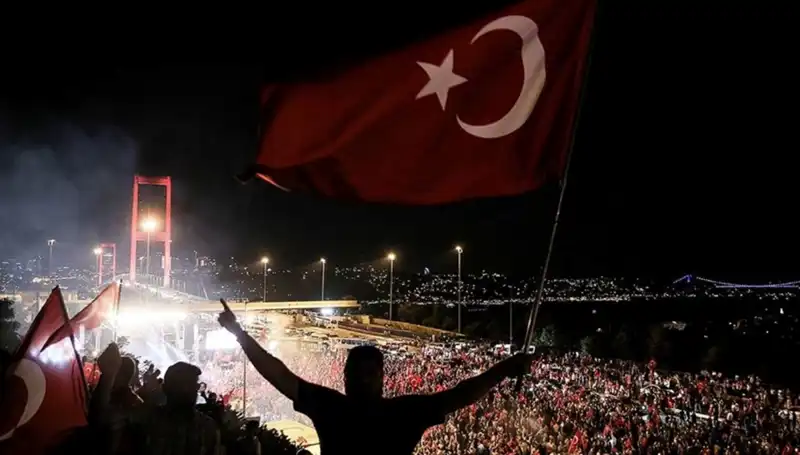 15 Temmuz'un Anısına 'En Uzun Gece': Destanın İlk Temsili Külliye'de