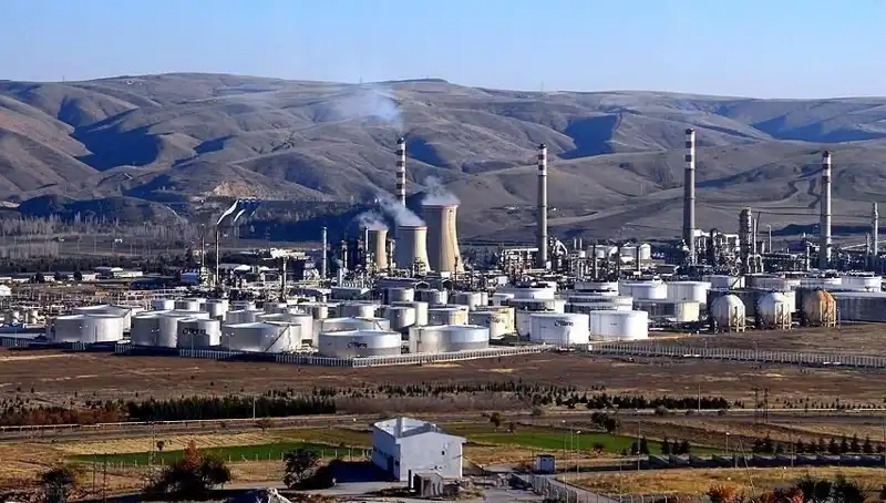 Türkiye’nin LPG İthalatı Şubat Ayında Düşüş Gösterdi: Nedenleri ve Etkileri