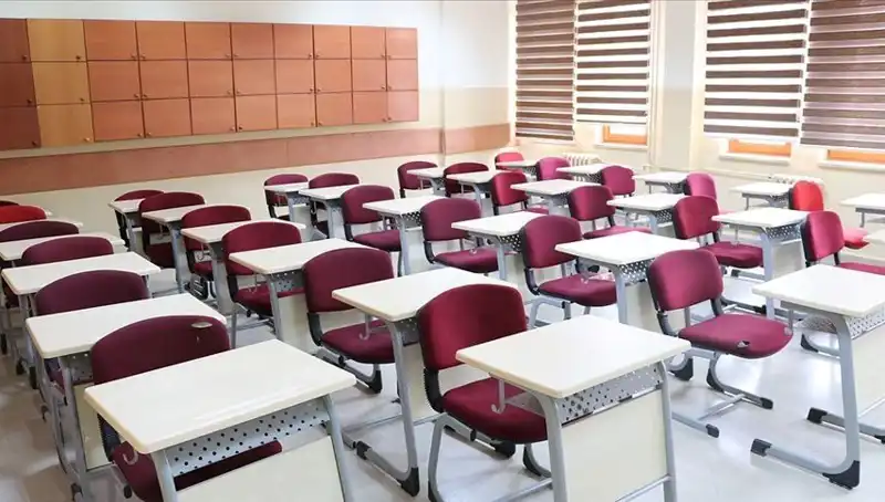 MEB, Dokuz Özel Okulun Ruhsatını İptal Etti: Öğrenciler Ne Olacak?