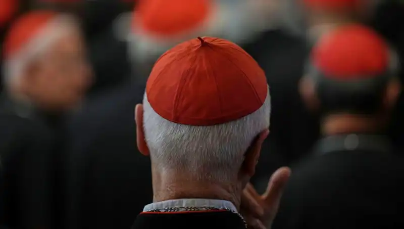 Yeni Papa Seçim Sürecini Belirleyecek Konklav Tarihi Açıkladı!