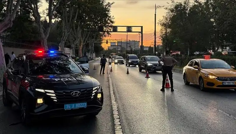 İstanbul’da "Huzur" Operasyonu: Gözaltılarla Suçla Mücadele Güçleniyor