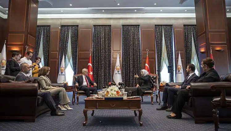 AK Parti Bayramlaşma Programı Duyuruldu: CHP’li İsimler Yer Almıyor