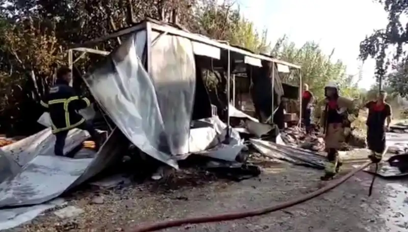Hatay'da Şok Edici Konteyner Yangını: Kullanılamaz Hale Geldi