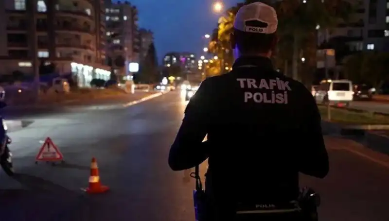 İki Sürücüye Sosyal Medyadan 53 Bin Lira Ceza: Olayın Detayları Şaşırtıcı!