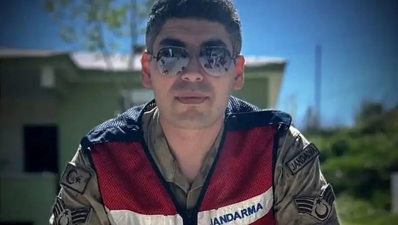 Kadir Astsubay'dan Korkunç Haber: Halı Saha Maçından Sonra Hayatını Kaybetti