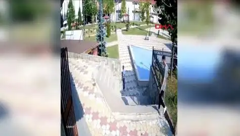 Kastamonu'da Muhtar, Uyardığı Kişi Tarafından Bıçaklandı: Gelişmeler