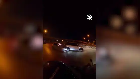 Kadıköy'de Meydana Gelen Trafik Kazası Kask Kamerasında Anbean Kaydedildi