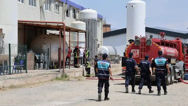 Elazığ'da Gaz Dolum Tesisinde Korkutan Patlama: Detaylar Neler?