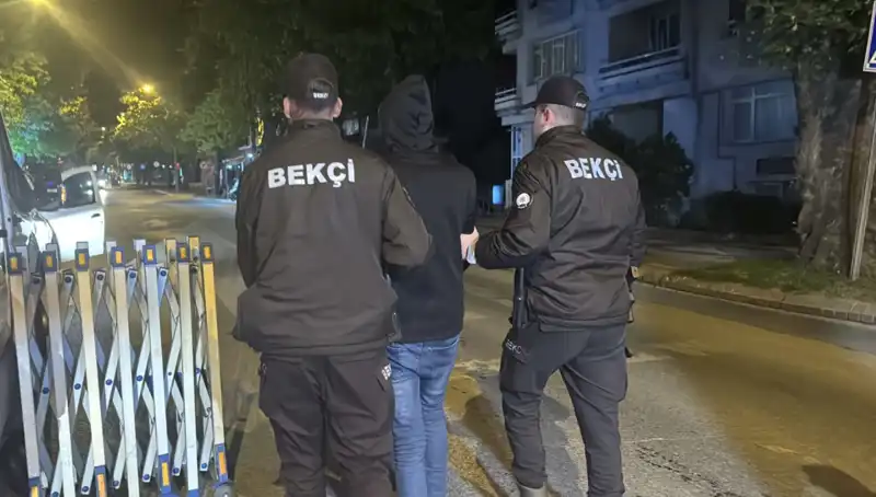 Edirne'de 4 Düzensiz Göçmen Operasyonu: Sınır Güvenliği Acil Eylemde