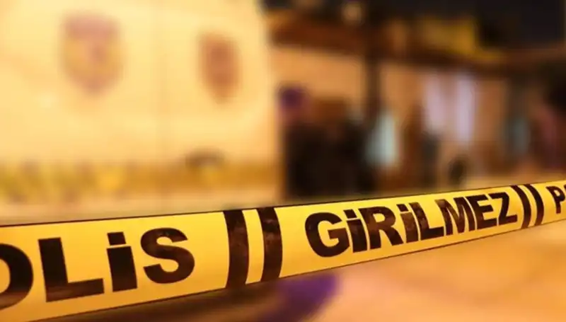 Kötü Koku Korkusu: Ekipler 10 Günlük Cesedi Buldu