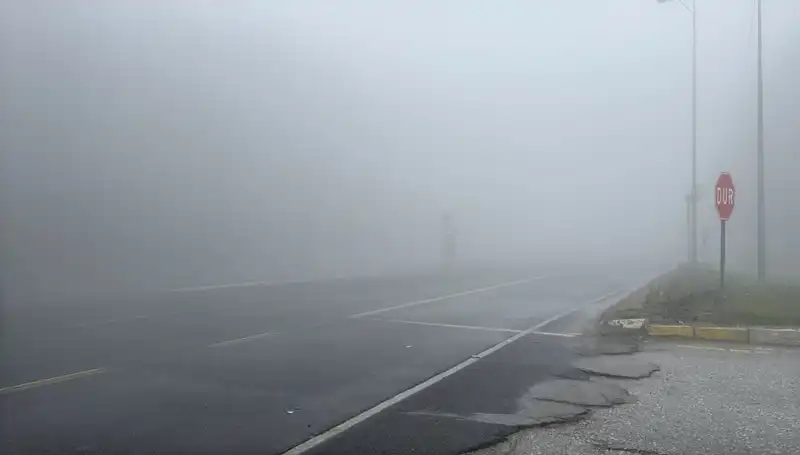 Bolu Dağı'nda Yoğun Sis, Görüş Mesafesini Hayli Düşürdü