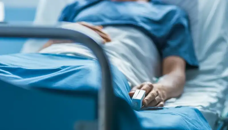 Mide Ağrısı İle Gelen Korkunç Son: Hayat Kurtaran Uyarılar