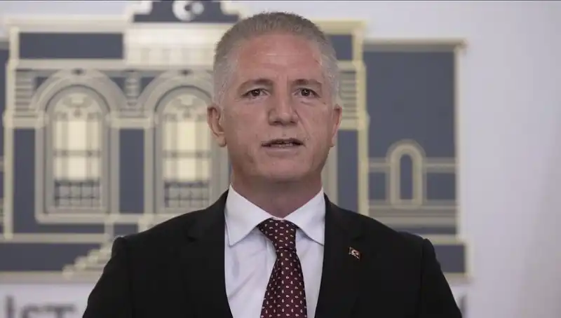 Vali Gül'den Dolandırıcılık Uyarısı: Sahte Senaryolara Dikkat Edin!