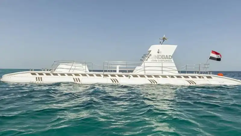 Kızıldeniz’de Facia! 44 Turisti Taşıyan Denizaltı Battı