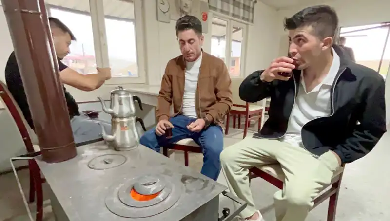 Temmuzda Soba Yakmak: Hava Sıcaklığı 0 Dereceye Düşüyor