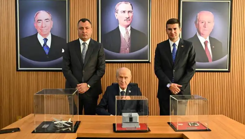 MHP Lideri Bahçeli, Ülkü Ocakları Ziyaretiyle Destek Verdi