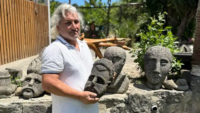 3 Günde Tarihi Eser Gibi Şaheserler Yapan Usta, Satmayı Düşünmüyor