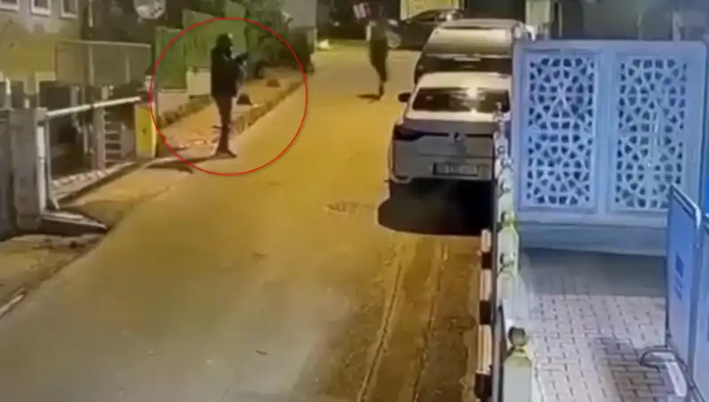 Irak Başkonsolosluğu'na Yapılan Saldırı Güvenlik Kamerasına Yansıdı